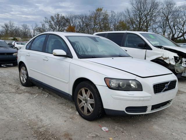 YV1MS382762166767 - 2006 VOLVO S40 2.4I WHITE photo 1