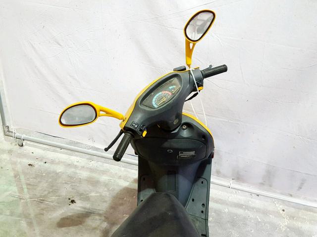 LB2TCB20841H15800 - 2004 OTHE MOPED YELLOW photo 5