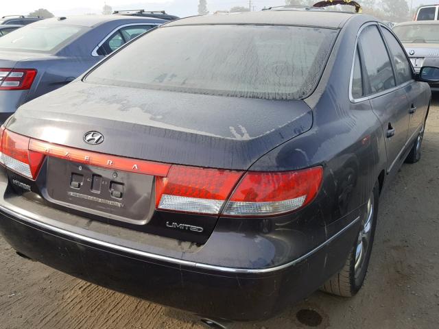 KMHFC46F26A121471 - 2006 HYUNDAI AZERA SE BLACK photo 4