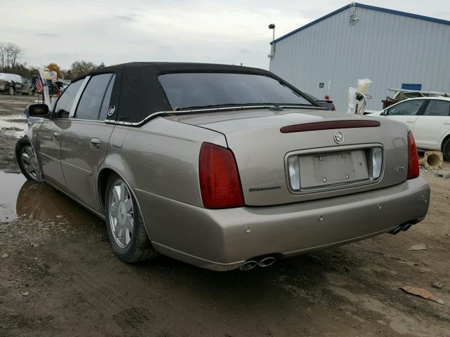 1G6KF57923U269951 - 2003 CADILLAC DEVILLE DT GOLD photo 3