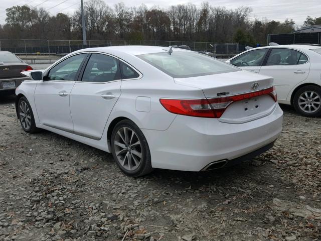 KMHFG4JG3HA585747 - 2017 HYUNDAI AZERA WHITE photo 3