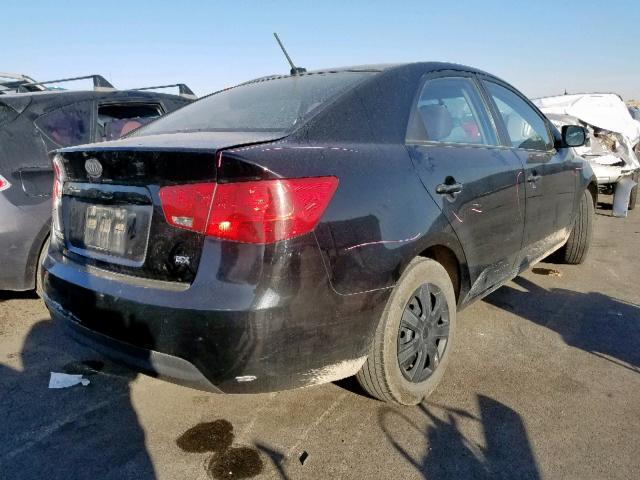 KNAFU4A27A5110020 - 2010 KIA FORTE EX BLACK photo 4