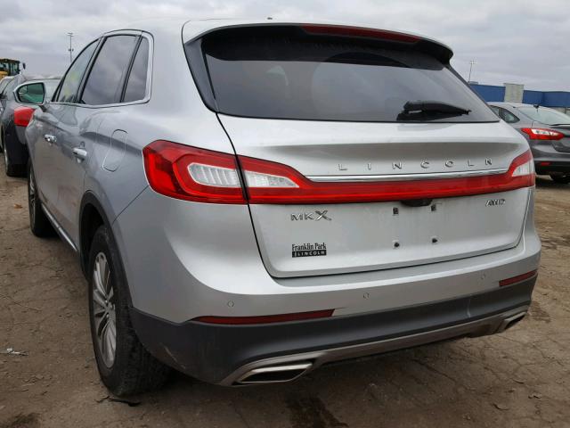 2LMTJ8KR6GBL25460 - 2016 LINCOLN MKX SELECT SILVER photo 3