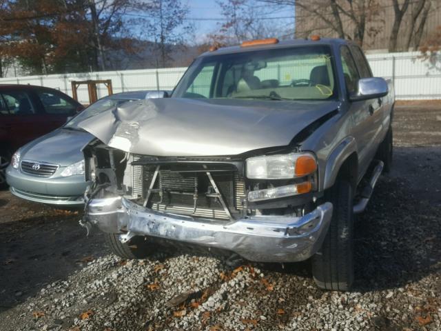 1GTJK33161F212131 - 2001 GMC NEW SIERRA TAN photo 2