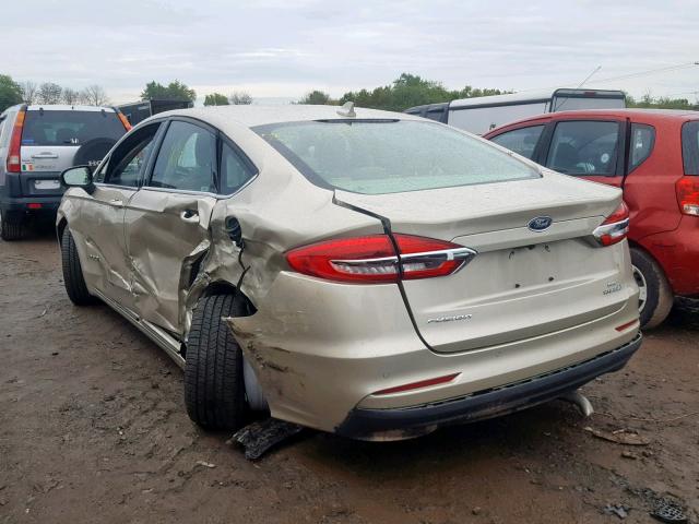 3FA6P0LU8KR263642 - 2019 FORD FUSION SE GOLD photo 3