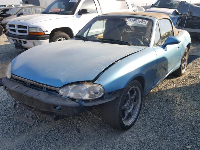 JM1NB353620221450 - 2002 MAZDA MX-5 MIATA BLUE photo 2