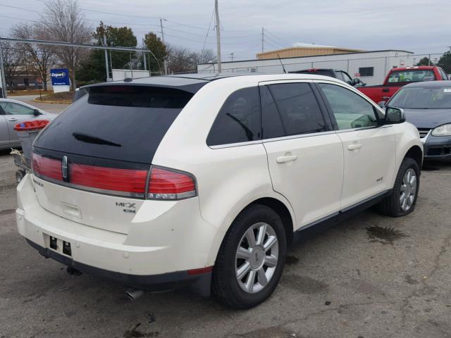 2LMDU88C57BJ24129 - 2007 LINCOLN MKX CREAM photo 4