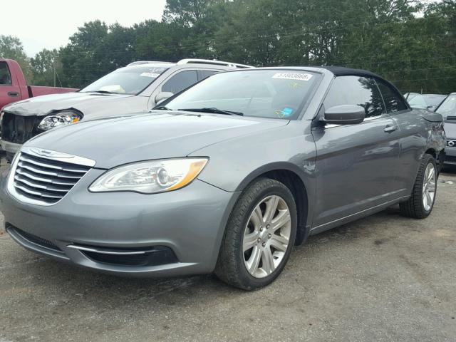 1C3BC2EG3BN624600 - 2011 CHRYSLER 200 TOURIN GRAY photo 2