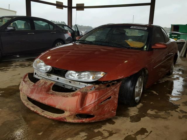 1G8ZR12712Z183088 - 2002 SATURN SC2 ORANGE photo 2