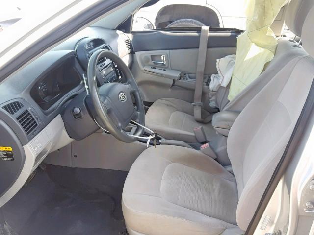 KNAFE221795632939 - 2009 KIA SPECTRA EX SILVER photo 5