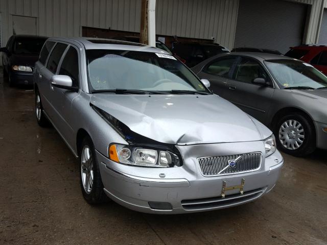 YV1SW592872648655 - 2007 VOLVO V70 2.5T SILVER photo 1