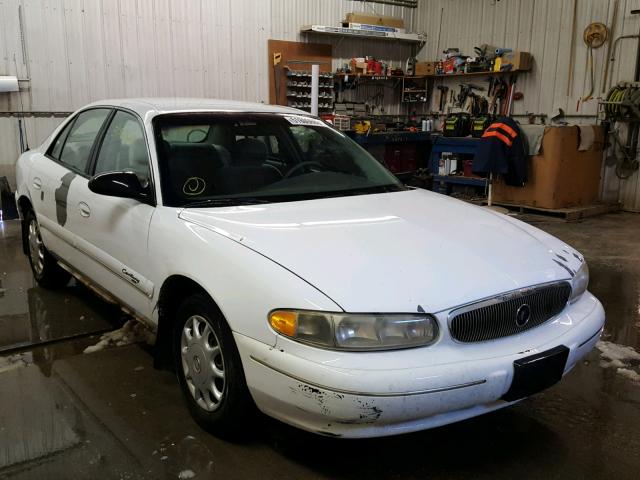 2G4WS52M8W1514480 - 1998 BUICK CENTURY CU WHITE photo 1