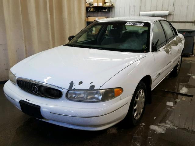 2G4WS52M8W1514480 - 1998 BUICK CENTURY CU WHITE photo 2