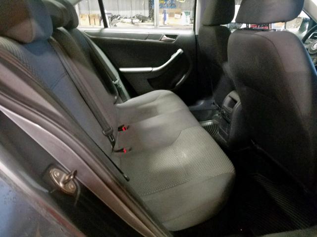 3VW2K7AJ4DM287796 - 2013 VOLKSWAGEN JETTA BASE 石墨色 照片 6