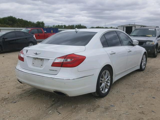 KMHGC4DD8CU182324 - 2012 HYUNDAI GENESIS 3. WHITE photo 4