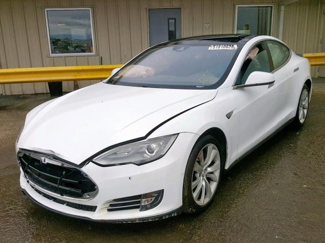 5YJSA1E28GF126317 - 2016 TESLA MODEL S WHITE photo 2