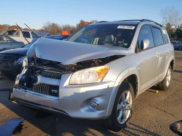 2T3BK31V79W009835 - 2009 TOYOTA RAV4 LIMIT GRAY photo 2