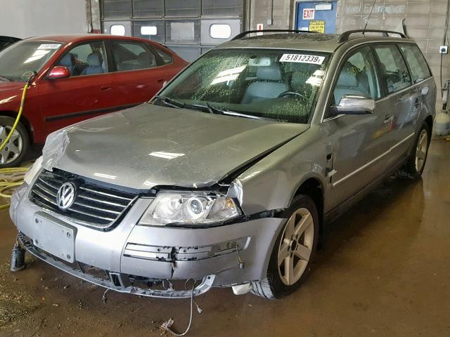 WVWYH63B23E462109 - 2003 VOLKSWAGEN PASSAT GLX SILVER photo 2