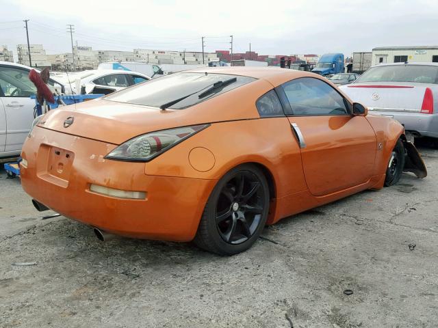 JN1AZ34D43T102013 - 2003 NISSAN 350Z COUPE ORANGE photo 4