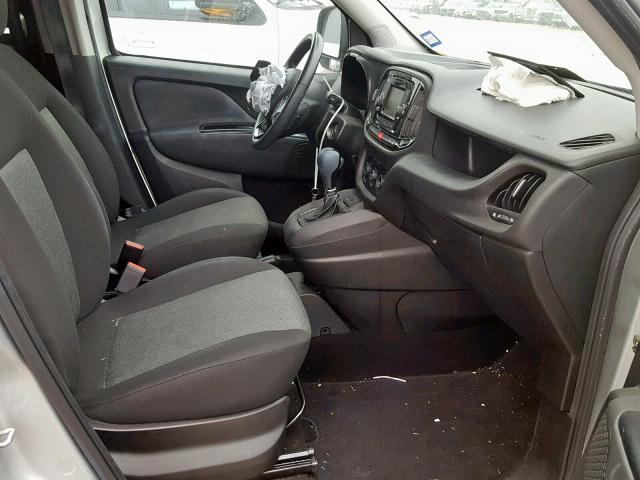 ZFBERFBB2H6D43551 - 2017 RAM PROMASTER 银色 照片 5