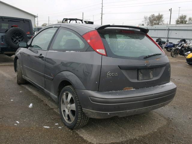 3FAFP31371R247751 - 2001 FORD FOCUS ZX3 GRAY photo 3