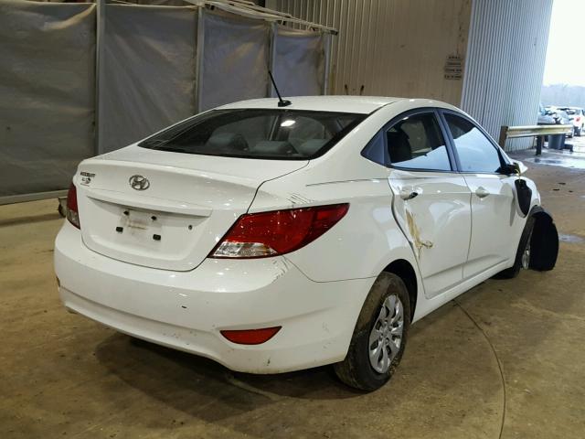 KMHCT4AEXGU081562 - 2016 HYUNDAI ACCENT SE WHITE photo 4