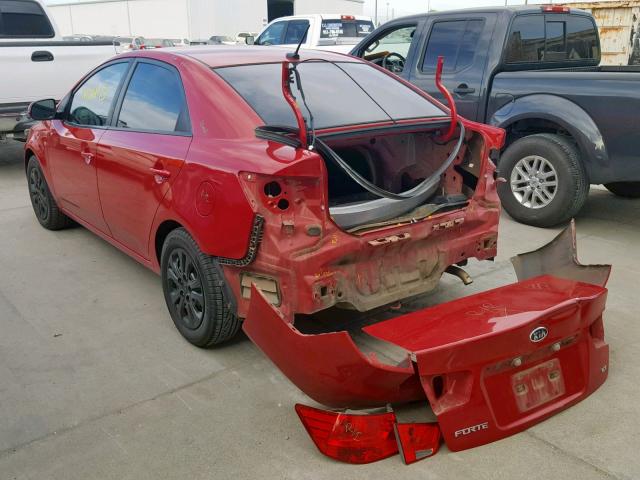 KNAFU4A28D5735921 - 2013 KIA FORTE EX RED photo 3