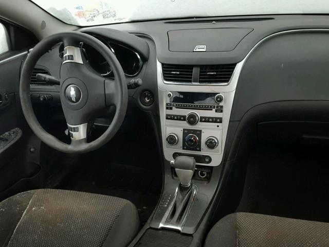 1G1ZC5E09AF189436 - 2010 CHEVROLET MALIBU 1LT 银色 照片 9