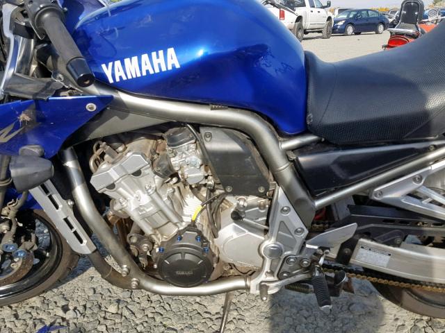 JYARN07E81A000586 - 2001 YAMAHA FZS10 BLUE photo 7