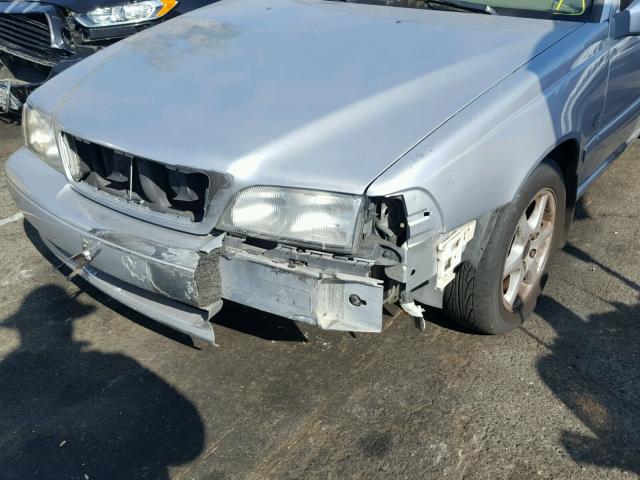 YV1LW61J4Y2694935 - 2000 VOLVO V70 BASE SILVER photo 9