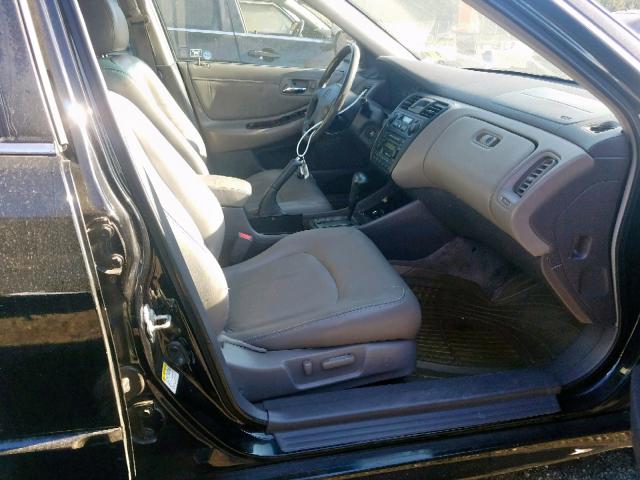 1HGCG16552A063949 - 2002 HONDA ACCORD EX BLACK photo 5