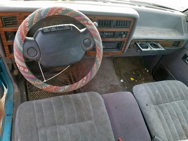 1B7GL23Y6TS521932 - 1996 DODGE DAKOTA BLUE photo 9