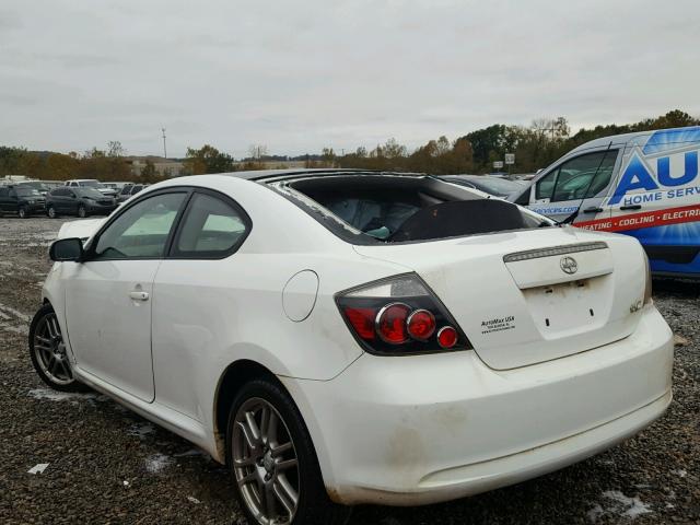 JTKDE167X90286121 - 2009 TOYOTA SCION TC WHITE photo 3