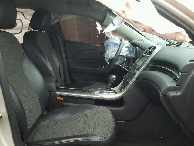 1G11C5SA4DF325633 - 2013 CHEVROLET MALIBU 1LT 奶油色 照片 5