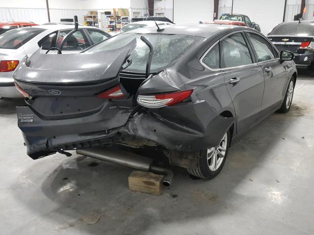 3FA6P0SU8GR165574 - 2016 FORD FUSION TIT GRAY photo 4