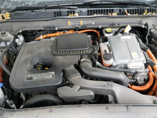 3FA6P0SU8GR165574 - 2016 FORD FUSION TIT GRAY photo 7