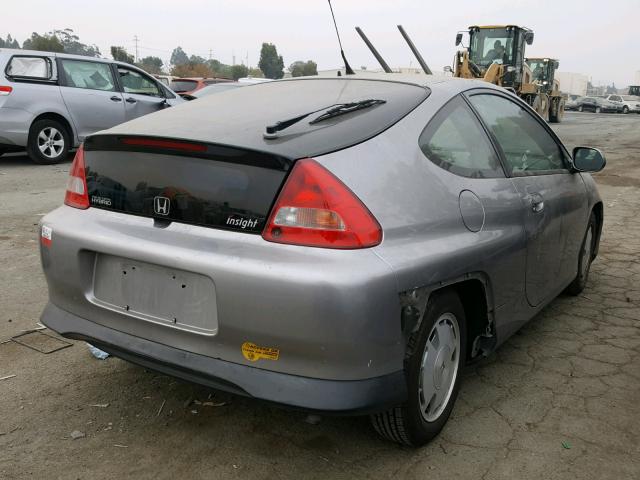 JHMZE14722T000863 - 2002 HONDA INSIGHT SILVER photo 4