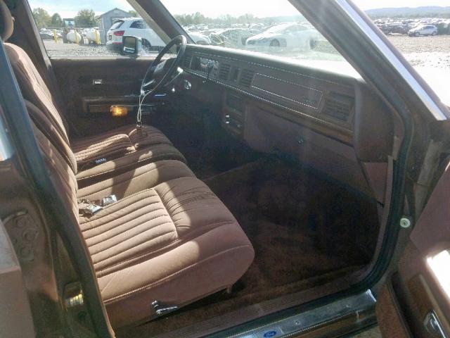 2FABP74FXKX104775 - 1989 FORD CROWN VICT BROWN photo 5