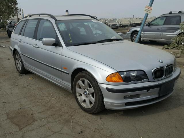 WBAAW33441ET43169 - 2001 BMW 325 IT SILVER photo 1