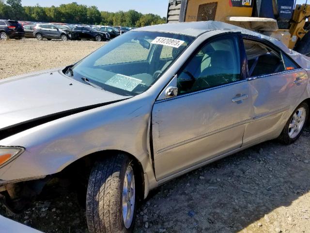 4T1BE32K92U032897 - 2002 TOYOTA CAMRY LE SILVER photo 9