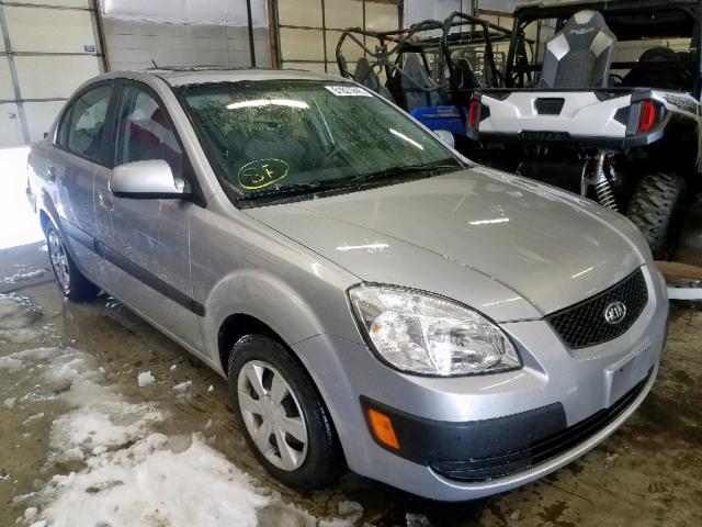 KNADE123966135366 - 2006 KIA RIO SILVER photo 1