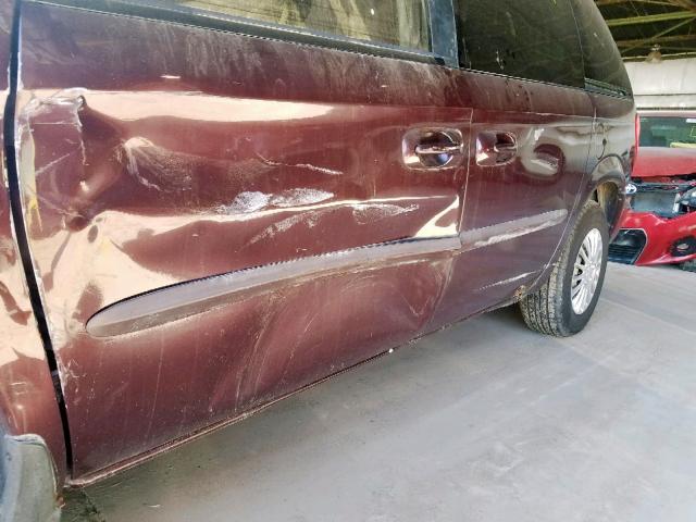 1C4GJ45R83B278311 - 2003 CHRYSLER VOYAGER LX MAROON photo 10