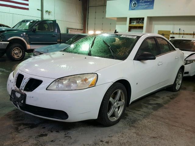 1G2ZH57N094150652 - 2009 PONTIAC G6 GT WHITE photo 2