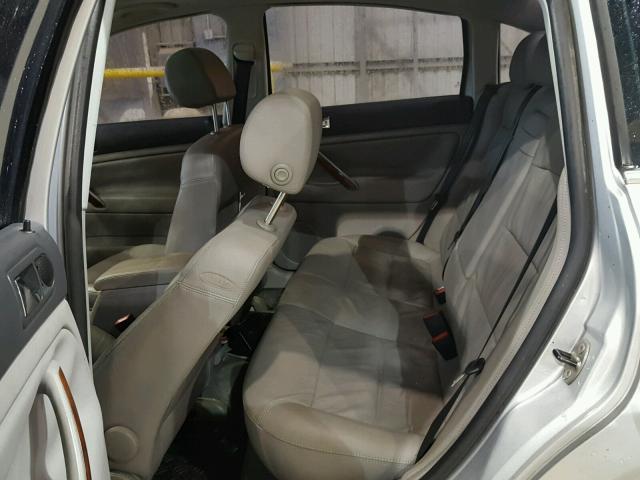 WVWAD63B65E052574 - 2005 VOLKSWAGEN PASSAT GLS SILVER photo 6