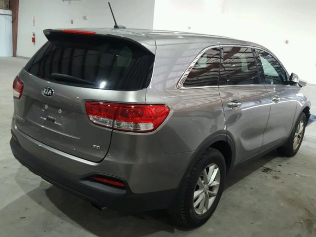 5XYPG4A37HG270987 - 2017 KIA SORENTO LX GRAY photo 4