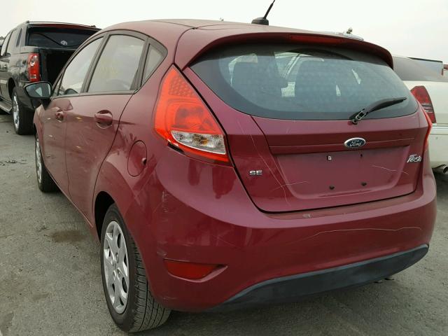 3FADP4EJ3BM200656 - 2011 FORD FIESTA SE MAROON photo 3