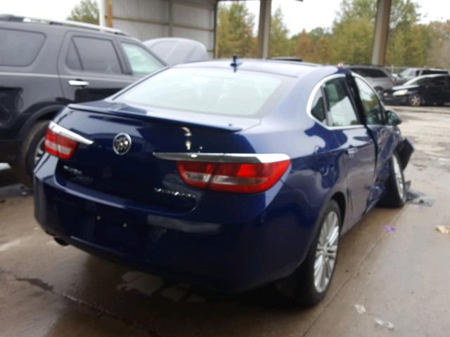 1G4PP5SK0D4185439 - 2013 BUICK VERANO BLUE photo 4