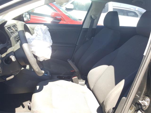 3VW2K7AJ0DM382114 - 2013 VOLKSWAGEN JETTA BASE Սև լուսանկար 5