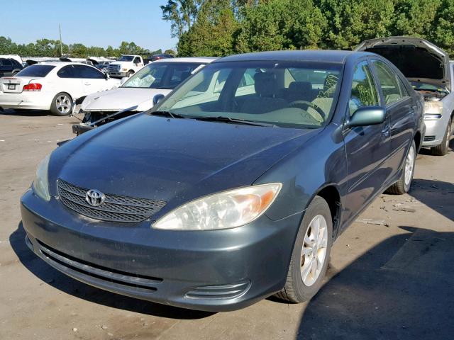 4T1BF32K84U070119 - 2004 TOYOTA CAMRY LE GREEN photo 2