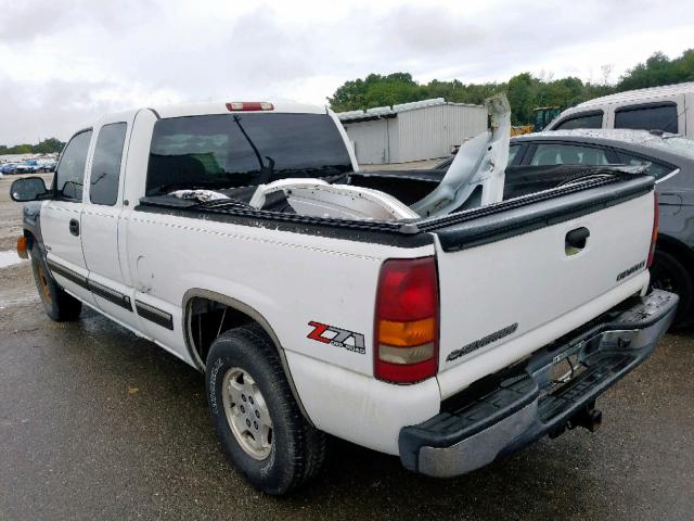 2GCEK19TX21217386 - 2002 CHEVROLET SILVERADO WHITE photo 3